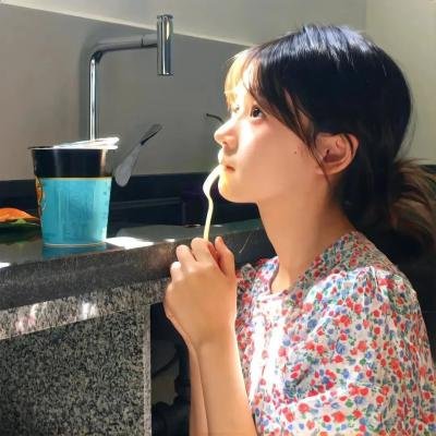 不羁的美女